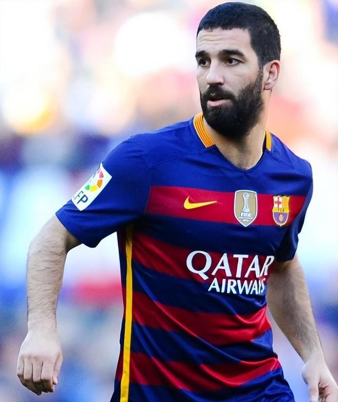 爱游戏APP-电竞经理jackeylove招牌英雄